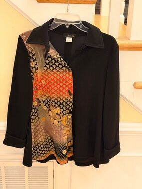 Ladies Size Small Moonlight Black Jacket with Red & Gold Asian-Inspired Panel GC